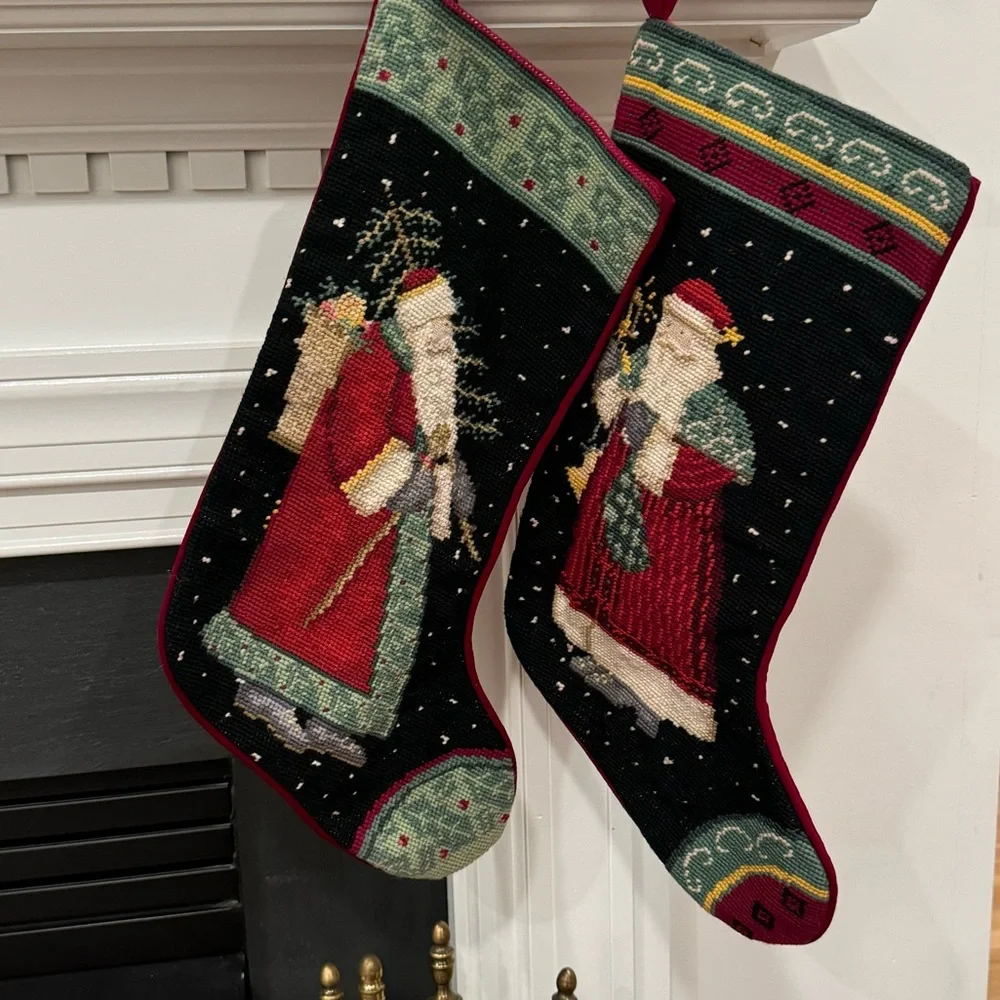 2 Vintage Wool Christmas Stockings Santa   Needlepoint  19